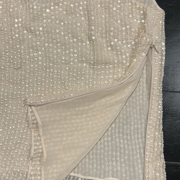 Vintage Tahari white sequin camisole - Picture 7 of 7